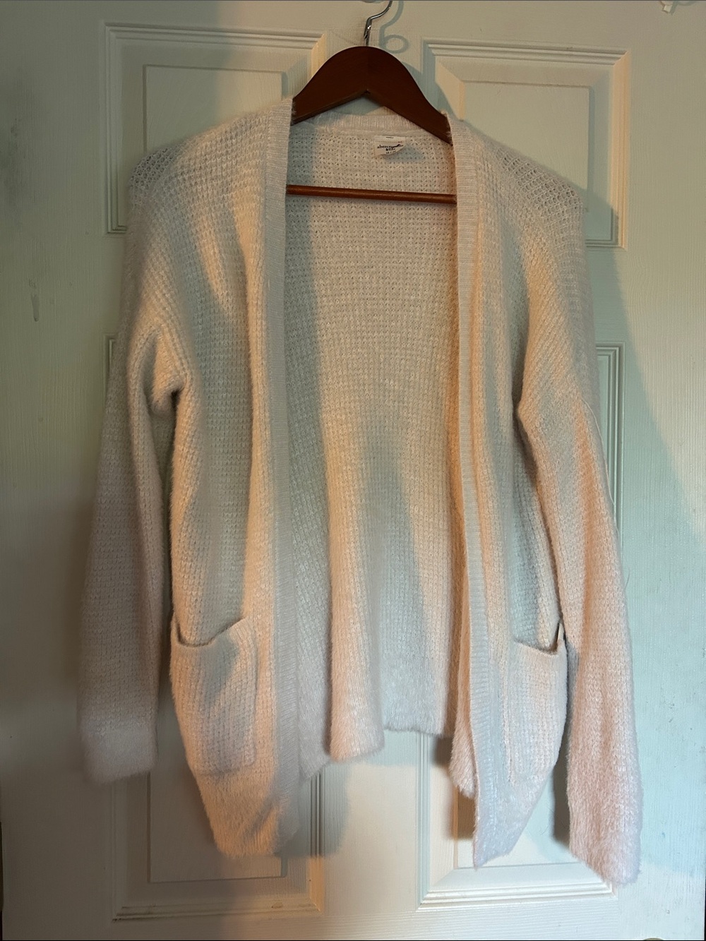 NWOT - Abercrombie Kids White Soft Open-Front Cardigan